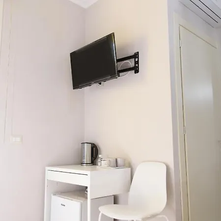 Le Stanze Dei Pico 2 Patio Bagno Privati Wifi E Netflix 미란돌라